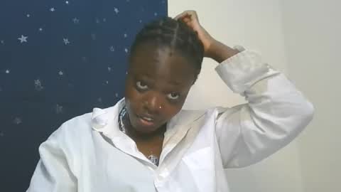 cilia petite online show from 10-17-25, 02:52