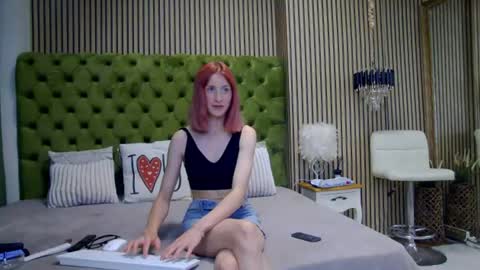 Snapshot of cindyfinesse chatting on 07-09-26, 09:13 CindyFinesse online show from 07-09-26, 09:13