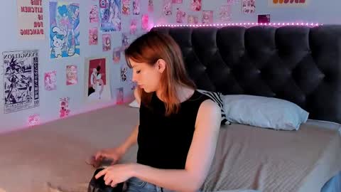 Snapshot of cindymori chatting on 05-20-26, 05:46 cindymori online show from 05-20-26, 05:46