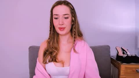 Snapshot of cindyprettywomen chatting on 05-11-26, 04:37 cindyprettywomen online show from 05-11-26, 04:37
