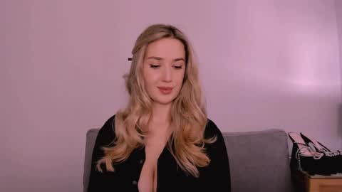 Snapshot of cindyprettywomen chatting on 07-08-26, 04:22 cindyprettywomen online show from 07-08-26, 04:22