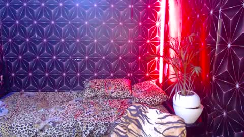 Snapshot of cindyts09 chatting on 01-07-25, 02:19 Cindy online show from 01-07-25, 02:19