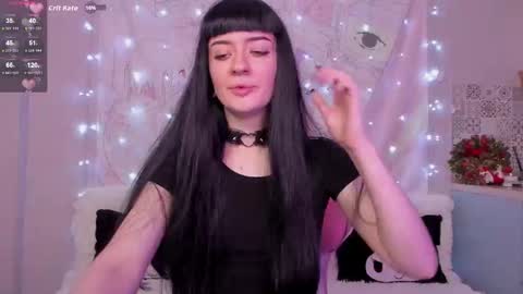 Snapshot of cindyxtreme chatting on 12-14-25, 04:23 Nori online show from 12-14-25, 04:23