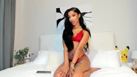 Snapshot of cinnamon_lips07 chatting on 11-30-25, 04:38 Indie online show from 11-30-25, 04:38