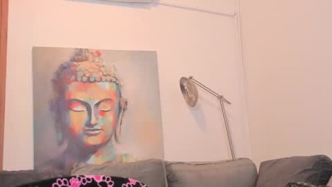 Cintia online show from 11-15-25, 12:13