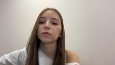 Aurora online show from 04-15-26, 07:58