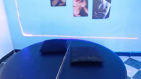 Cinthya online show from 03-26-26, 06:35