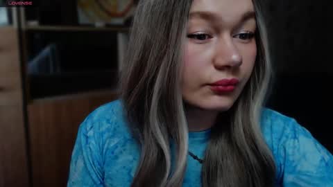 Ciri online show from 03-18-26, 11:24