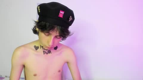 cirosky_elchicopolla online show from 02-21-26, 04:02