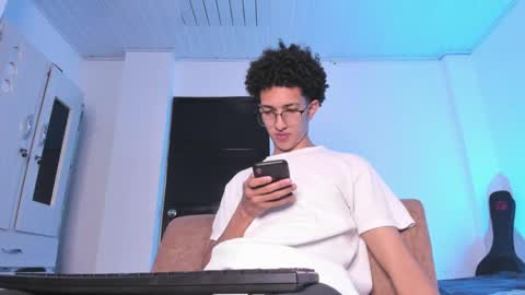 Snapshot of cj_davis1 chatting on 05-22-26, 02:30 cj_davis1 online show from 05-22-26, 02:30