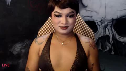 Snapshot of cj_parker69 chatting on 03-11-25, 03:02 QUEEN CESS online show from 03-11-25, 03:02