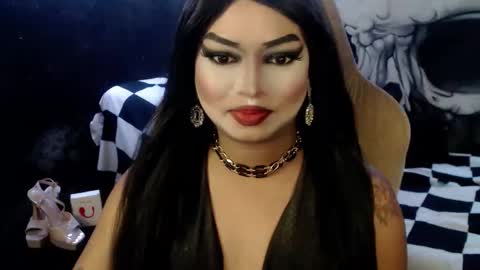 QUEEN CESS online show from 01-15-26, 03:49