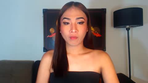 Snapshot of cjhotfucker chatting on 02-05-25, 10:44 CJ online show from 02-05-25, 10:44