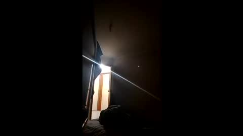 Snapshot of cjvander69 chatting on 04-02-26, 02:04 cjvander69 online show from 04-02-26, 02:04