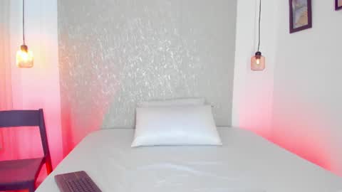 Snapshot of ckatterineckatt chatting on 07-01-26, 01:45 Ckatterine online show from 07-01-26, 01:45