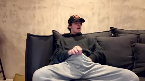 ckeefer96 online show from 02-01-26, 12:42