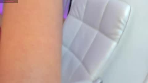 Snapshot of claire_aristizabal chatting on 11-08-25, 08:51 claire aristizabal online show from 11-08-25, 08:51