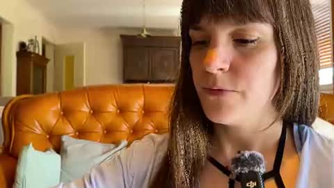 Snapshot of claire_moulin chatting on 06-14-26, 12:29 Claire Moulin online show from 06-14-26, 12:29