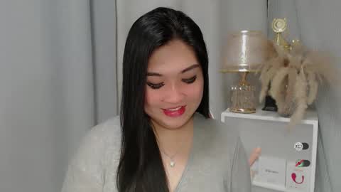 CLAIRE online show from 05-24-26, 04:17