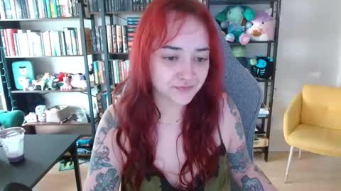 Claire online show from 04-17-26, 09:40