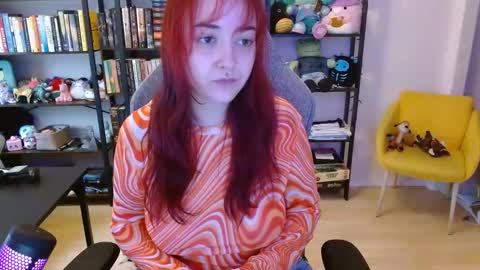 Claire online show from 04-21-26, 11:18