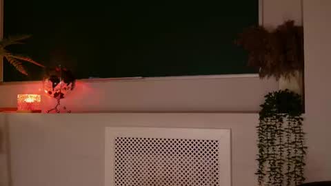 Snapshot of clairemathis chatting on 08-08-26, 02:41 Claire online show from 08-08-26, 02:41