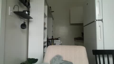 Snapshot of clairerae3 chatting on 11-14-25, 07:56 clairerae3 online show from 11-14-25, 07:56