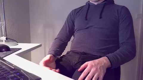 clamshive7 online show from 03-25-26, 10:16