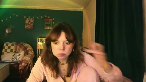 Clancy online show from 11-26-25, 07:15