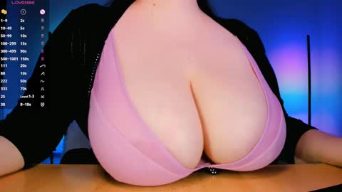 Clara  online show from 02-15-25, 09:15