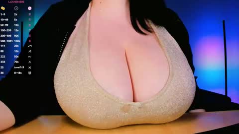 Clara  online show from 03-06-25, 01:16