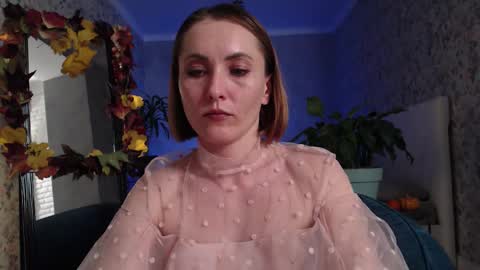 Snapshot of clara_bendover chatting on 10-29-25, 06:31 Clara online show from 10-29-25, 06:31