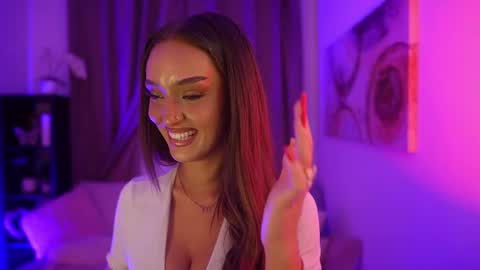 Clara smile online show from 09-18-25, 06:43