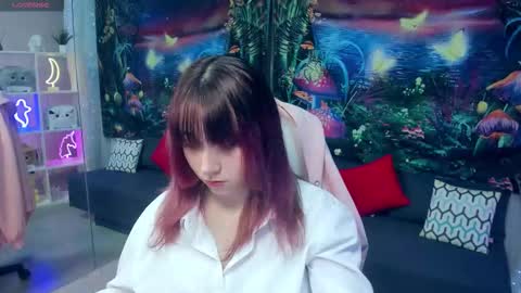 Snapshot of clarabenson chatting on 11-23-25, 06:41 clarabenson online show from 11-23-25, 06:41