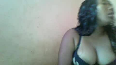 Clarah0123 online show from 01-09-25, 06:06