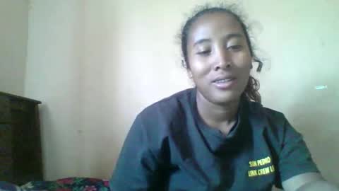 Clarah0123 online show from 09-26-25, 08:29