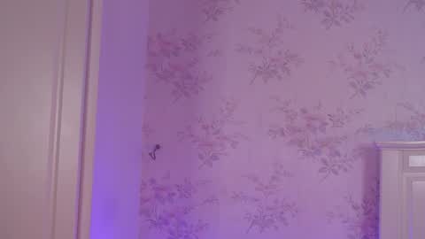 ClaraHazel online show from 01-17-26, 05:23