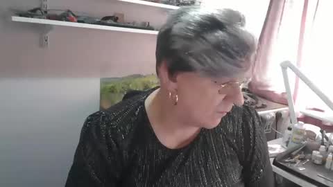 Snapshot of clarem chatting on 02-27-26, 02:06 clare nylons online show from 02-27-26, 02:06