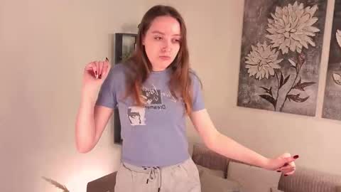 Lora online show from 02-10-26, 01:32