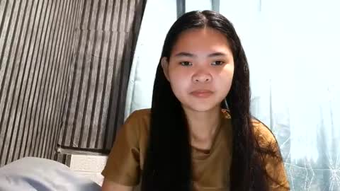 Snapshot of clarita_moore1000 chatting on 06-06-26, 01:00 Rita online show from 06-06-26, 01:00