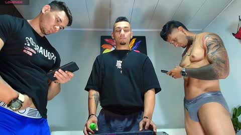 Snapshot of clark__ken chatting on 12-14-24, 11:12 Juanpaindependent model online show from 12-14-24, 11:12