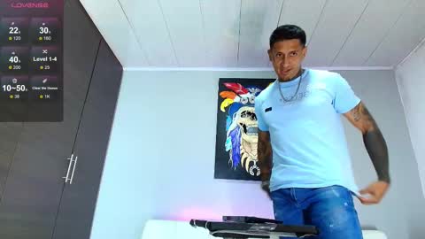 Snapshot of clark__ken chatting on 02-24-25, 06:15 Juanpaindependent model online show from 02-24-25, 06:15