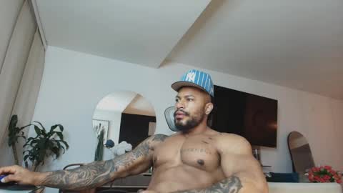 clark_strong online show from 04-12-26, 11:26