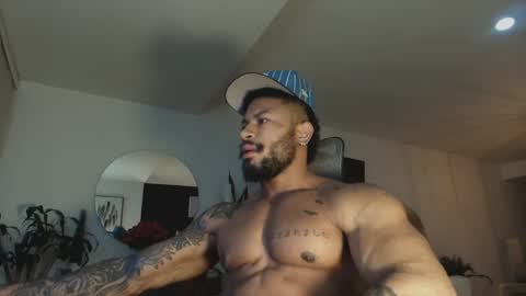 Snapshot of clark_strong chatting on 05-01-26, 10:53 clark_strong online show from 05-01-26, 10:53