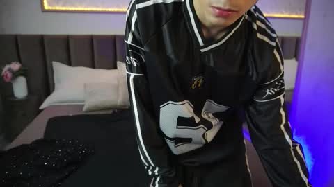 Clark online show from 03-18-26, 06:11