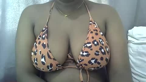 classy_zoey online show from 12-03-25, 08:45