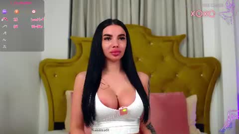 Snapshot of classybarby__ chatting on 06-10-26, 10:19 Velma online show from 06-10-26, 10:19
