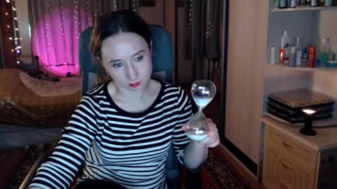 Snapshot of classyinna chatting on 01-08-26, 05:04 classyinna online show from 01-08-26, 05:04