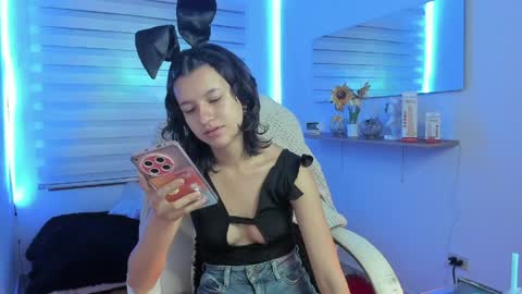 Clawdeen online show from 04-13-26, 03:12