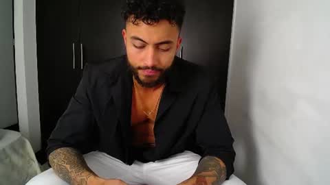 Snapshot of claybrown_ chatting on 06-15-26, 05:15 Clay online show from 06-15-26, 05:15